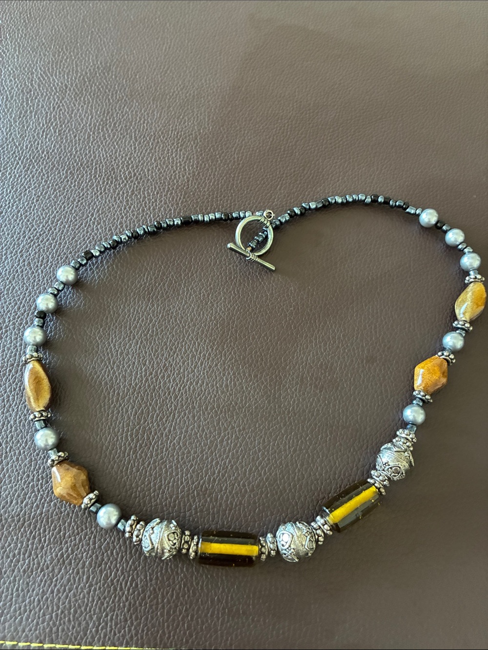 Handcrafted Amber Beaded Women's Necklace - Silver Accents